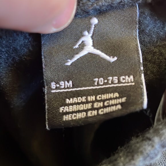 Jordan Girls Sweatsuit Black/Pink Size 6-9 Months - Picture 8 of 9